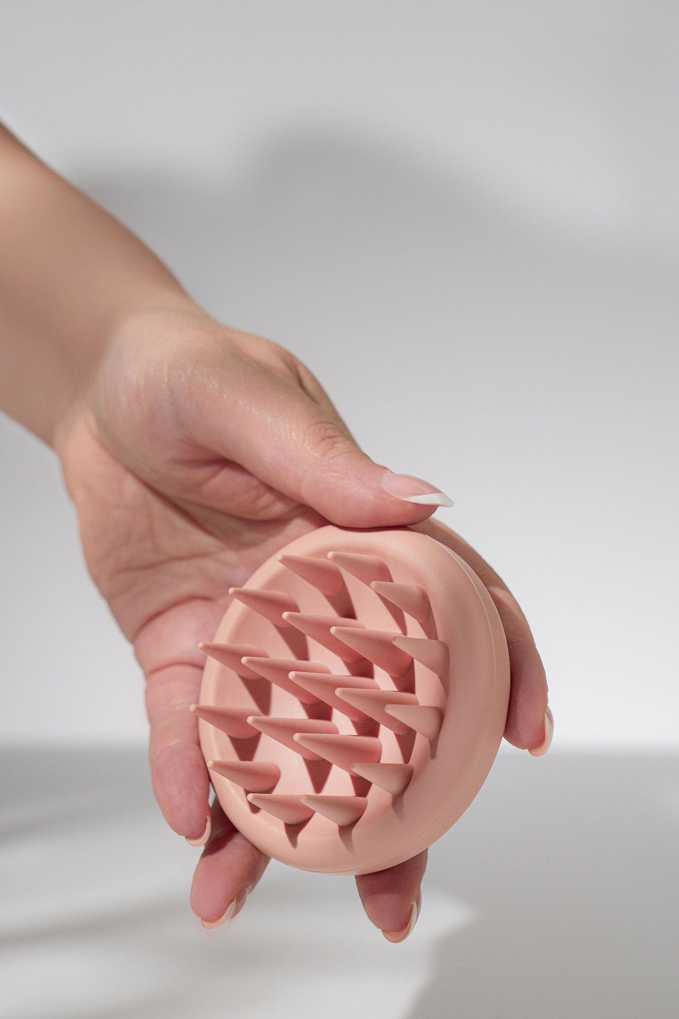 The Scalp Brush - Scalp Exfoliator